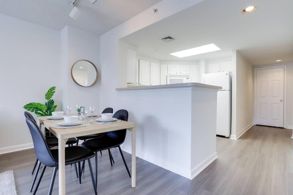 Gorgeous 1 Bedroom Condo At Ballston Place With Gym Арлингтън Екстериор снимка